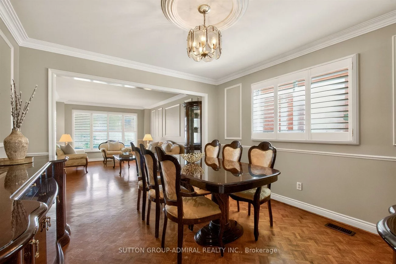 33, Triton, West Woodbridge, Vaughan