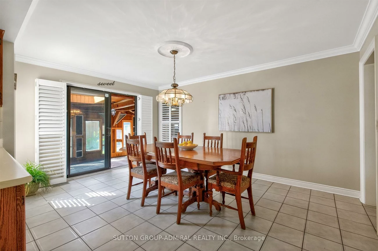 33, Triton, West Woodbridge, Vaughan