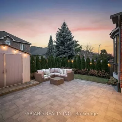 127, Via Toscana, Vellore Village, Vaughan