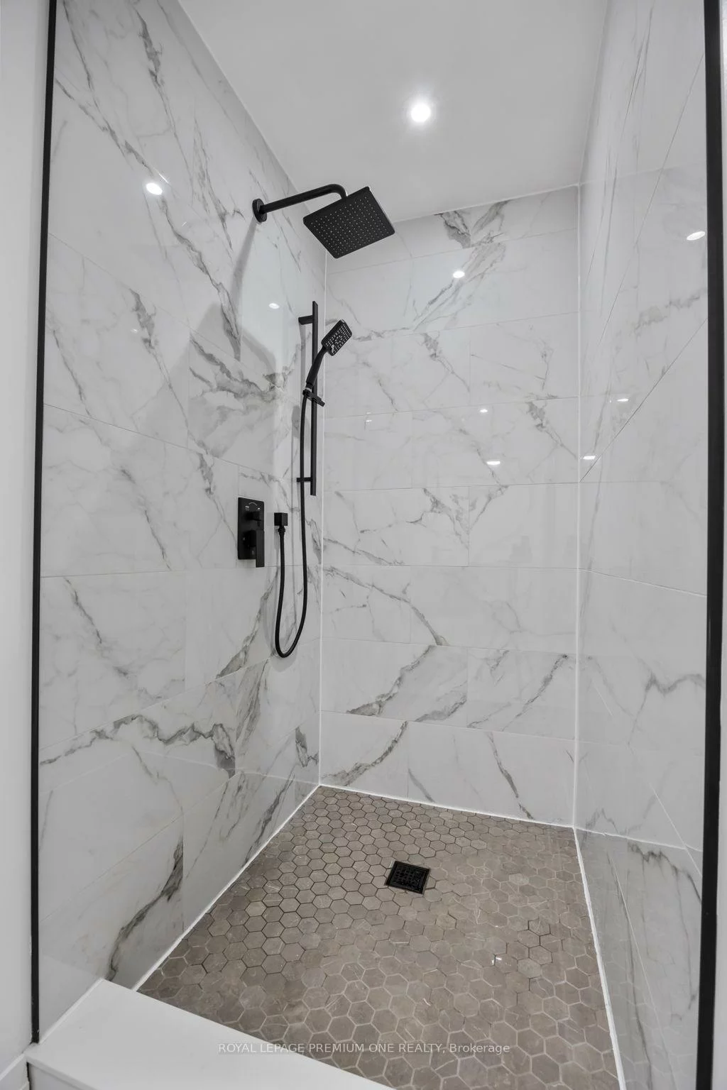 184, Kincardine, Kleinburg, Vaughan