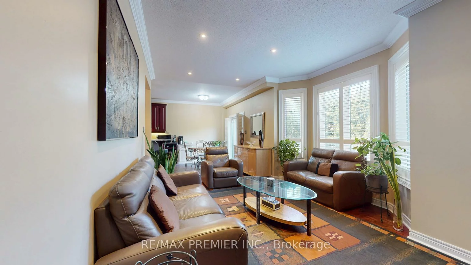 28, Osprey, Vellore Village, Vaughan
