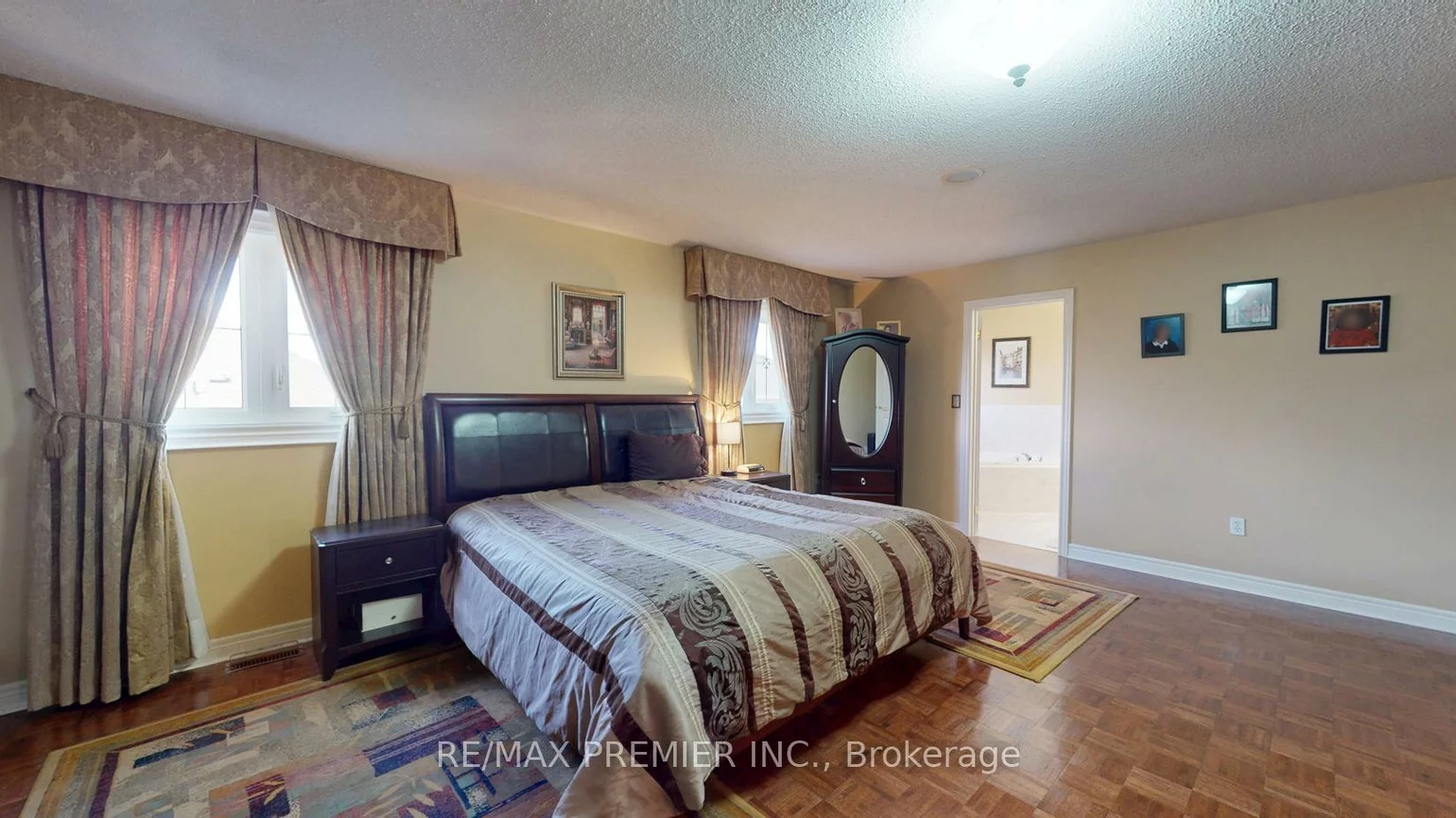 28, Osprey, Vellore Village, Vaughan