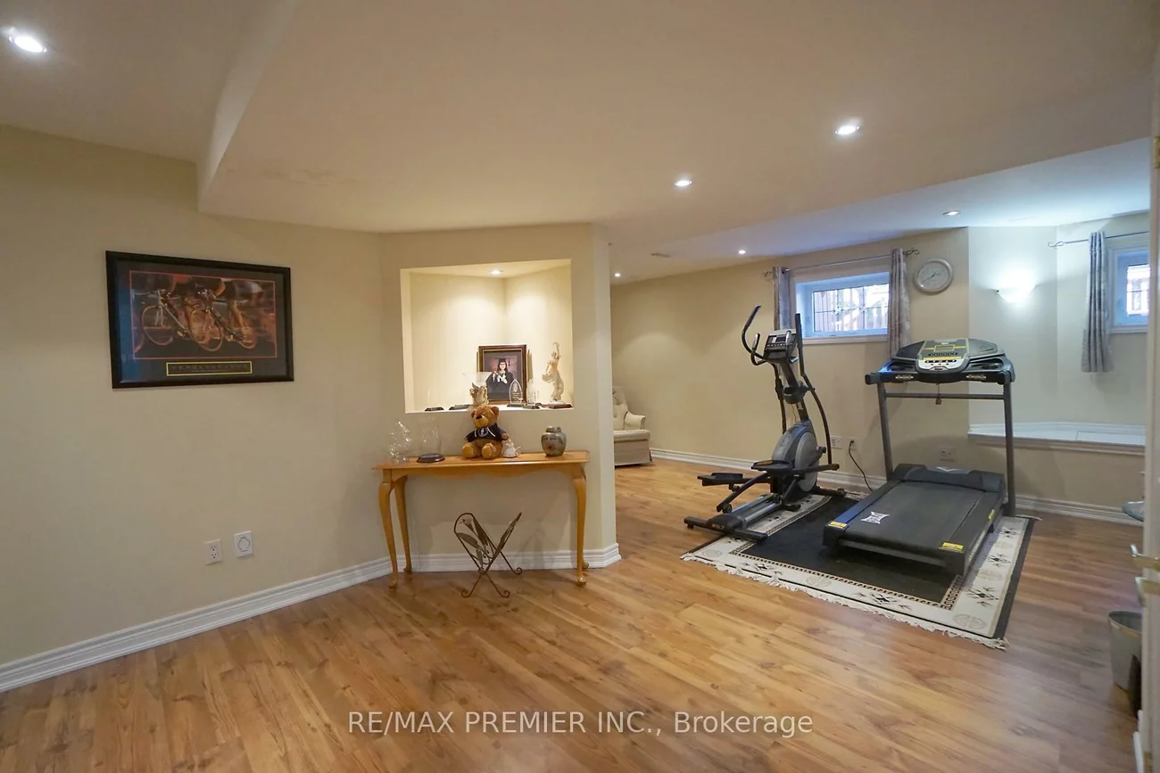 28, Osprey, Vellore Village, Vaughan
