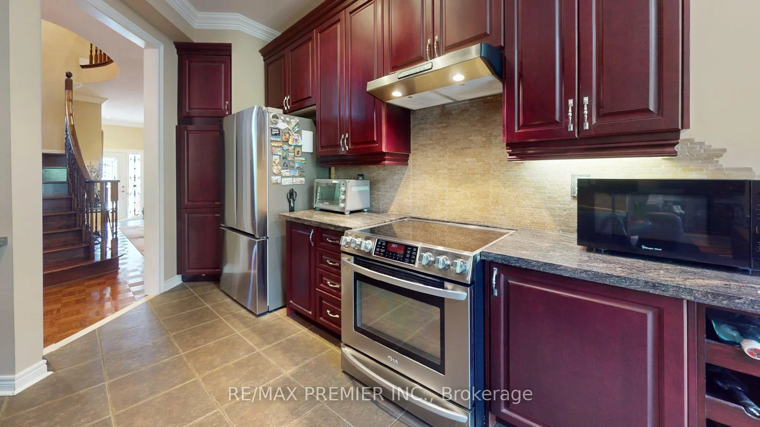 28, Osprey, Vellore Village, Vaughan