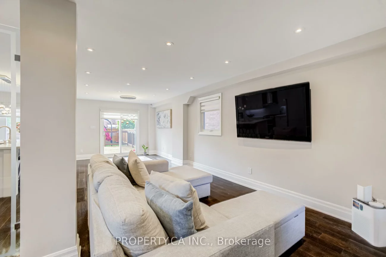 150, Brookmill, Brownridge, Vaughan