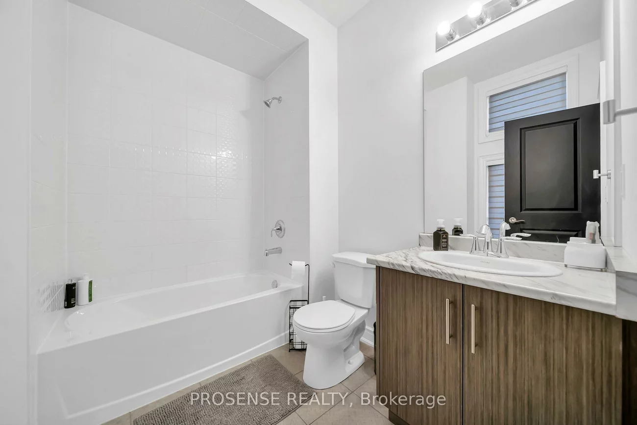 52, Chandos, Kleinburg, Vaughan