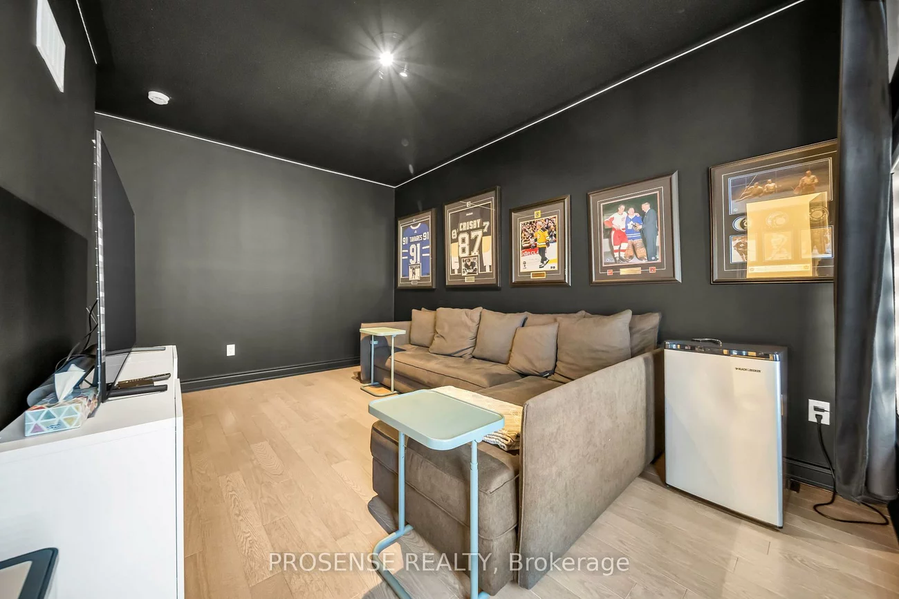 52, Chandos, Kleinburg, Vaughan