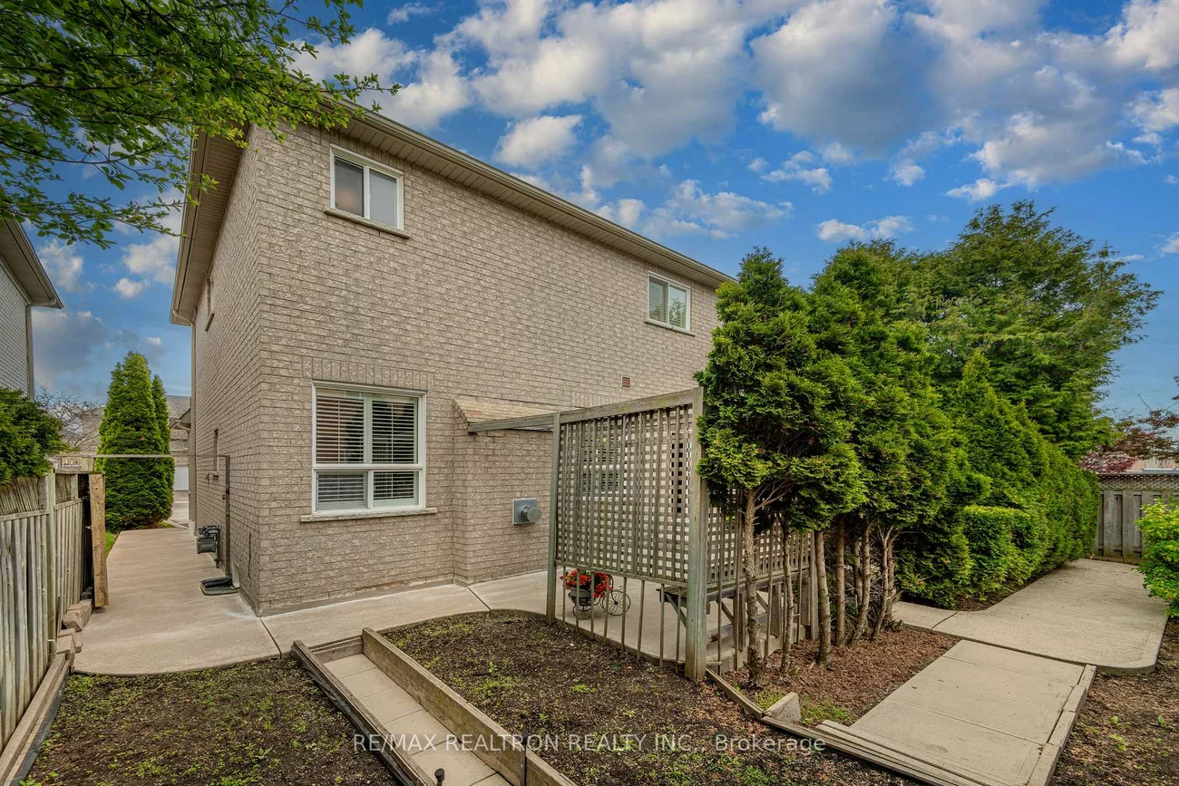 8, Forecastle, Patterson, Vaughan