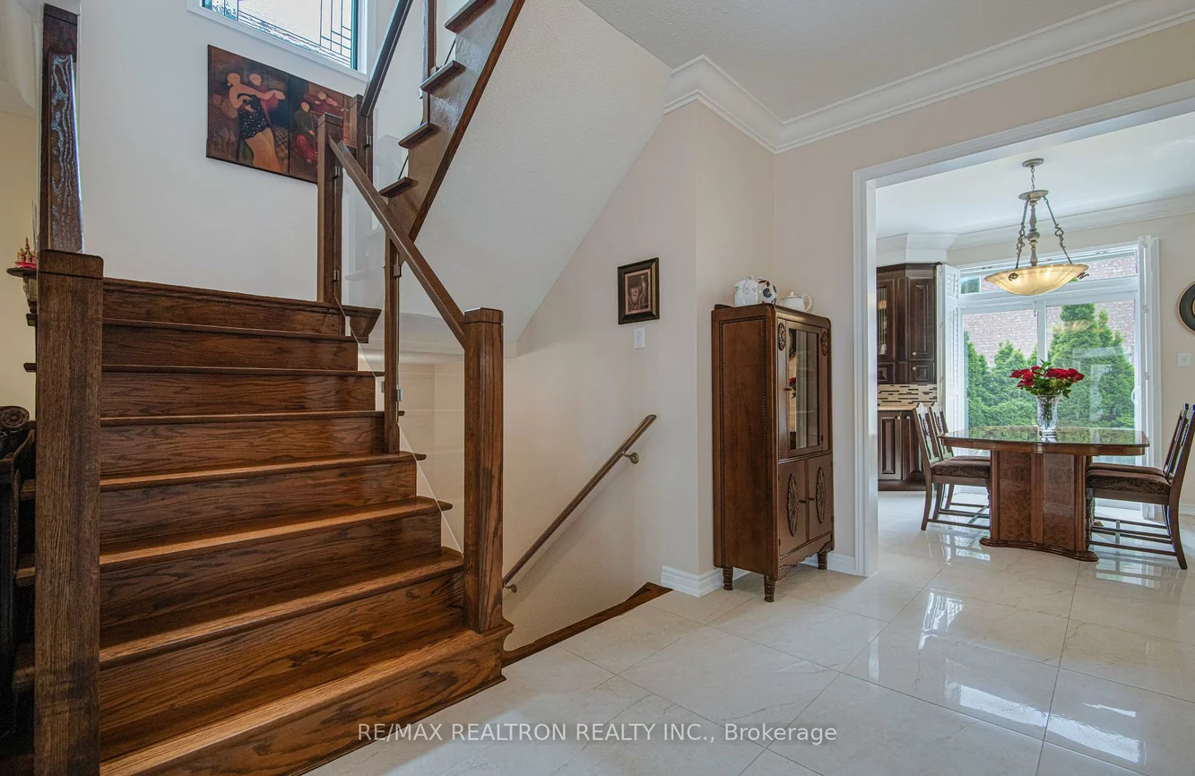 8, Forecastle, Patterson, Vaughan