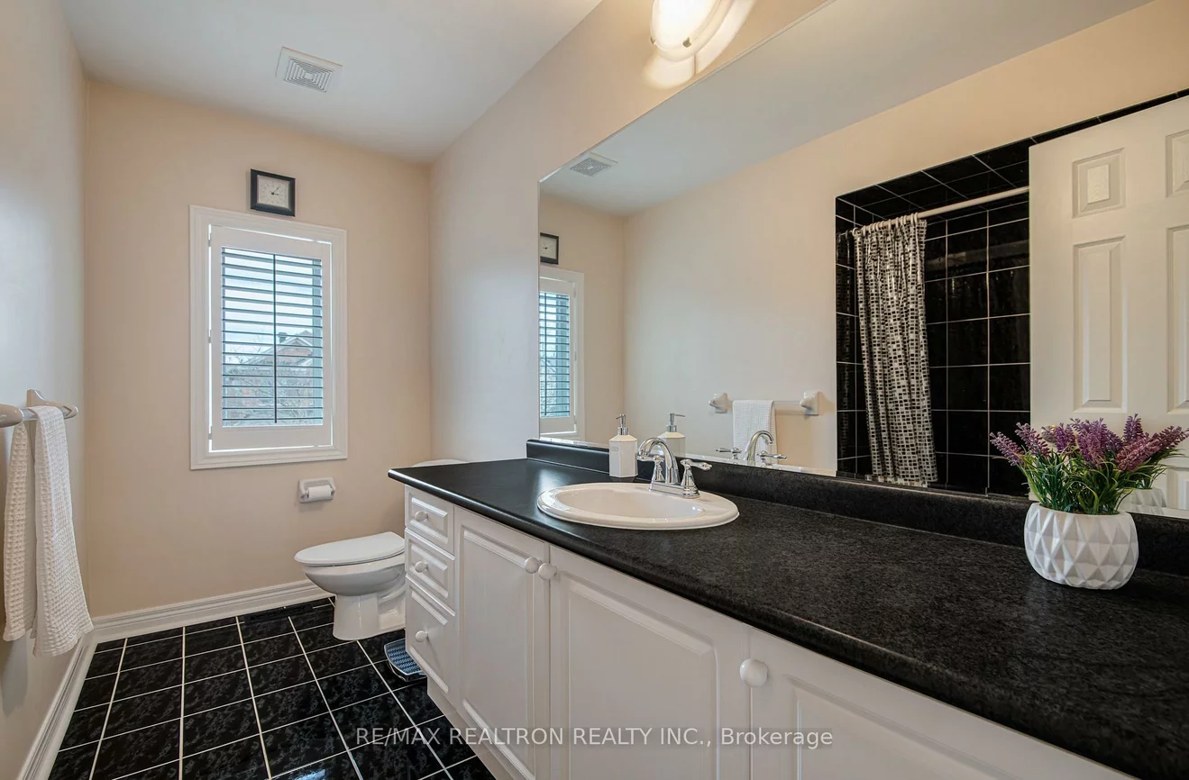 8, Forecastle, Patterson, Vaughan
