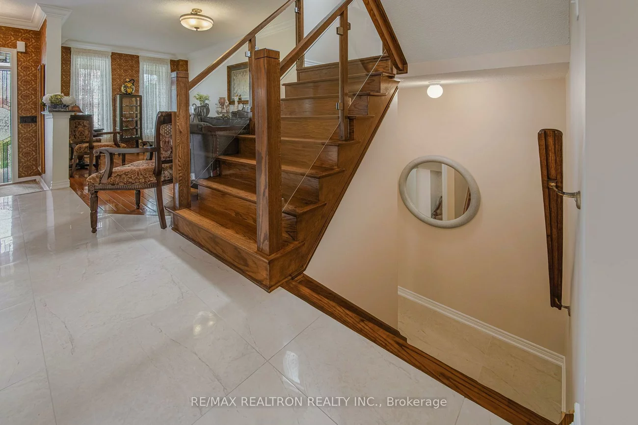 8, Forecastle, Patterson, Vaughan