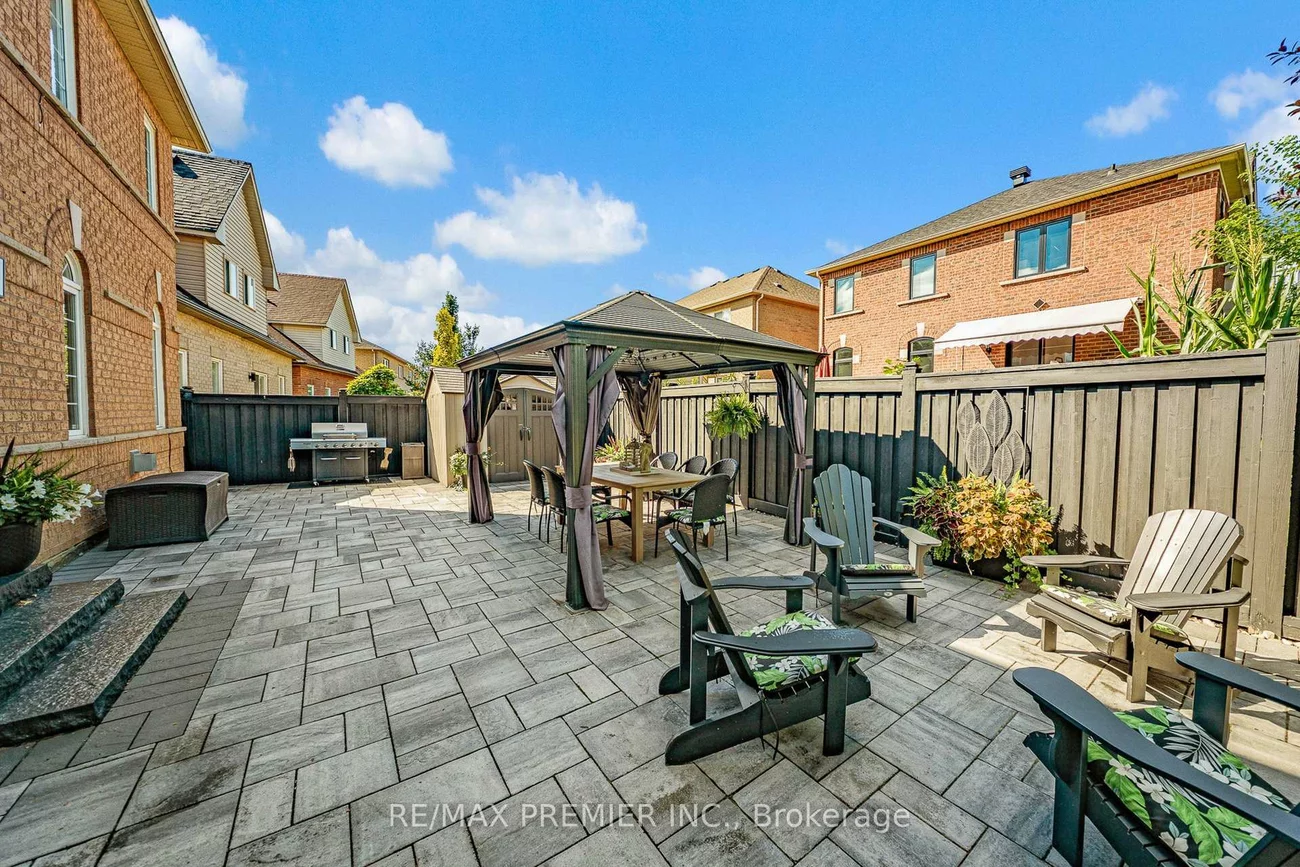 124, Kingsview, Vellore Village, Vaughan