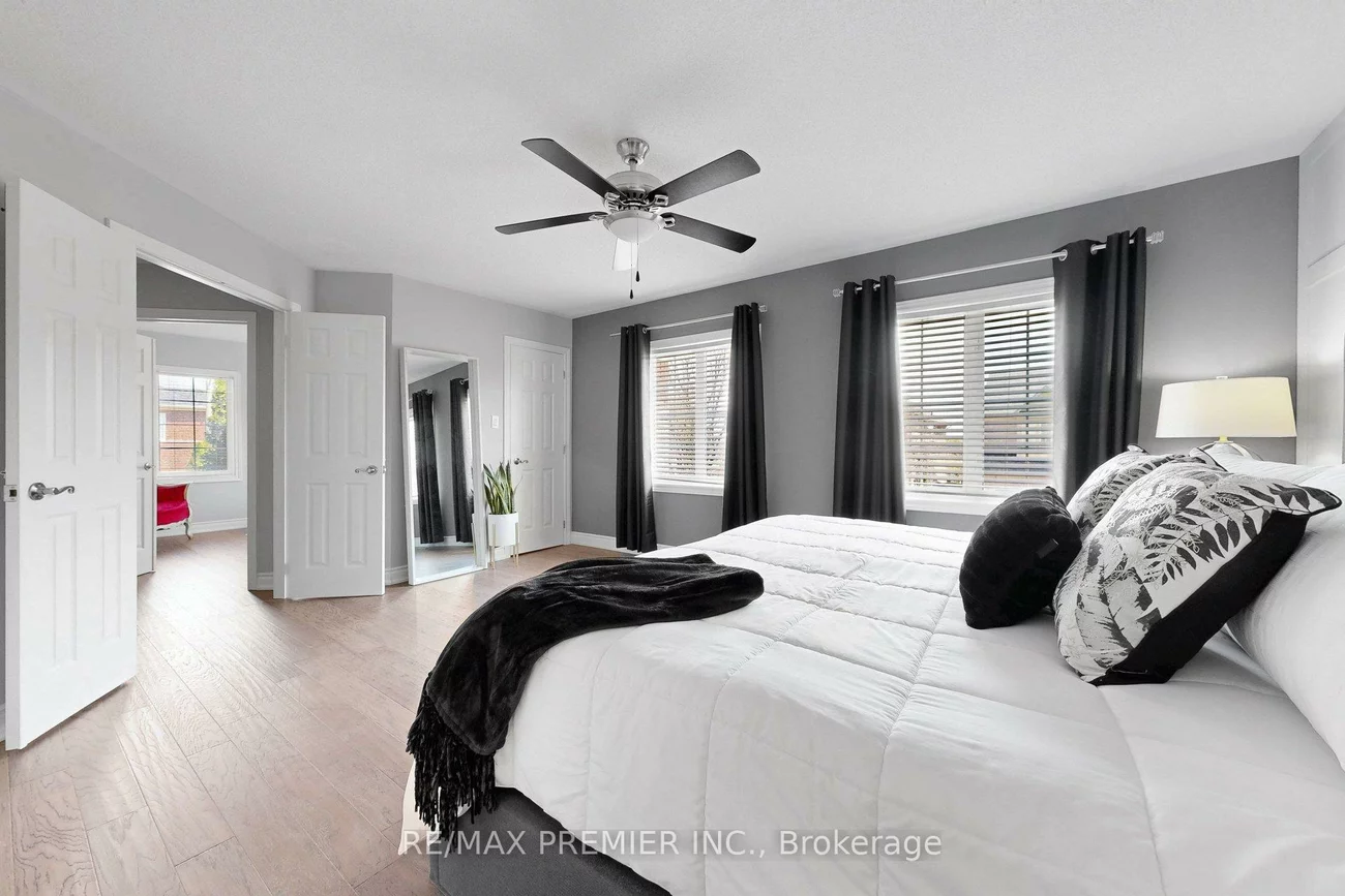 124, Kingsview, Vellore Village, Vaughan