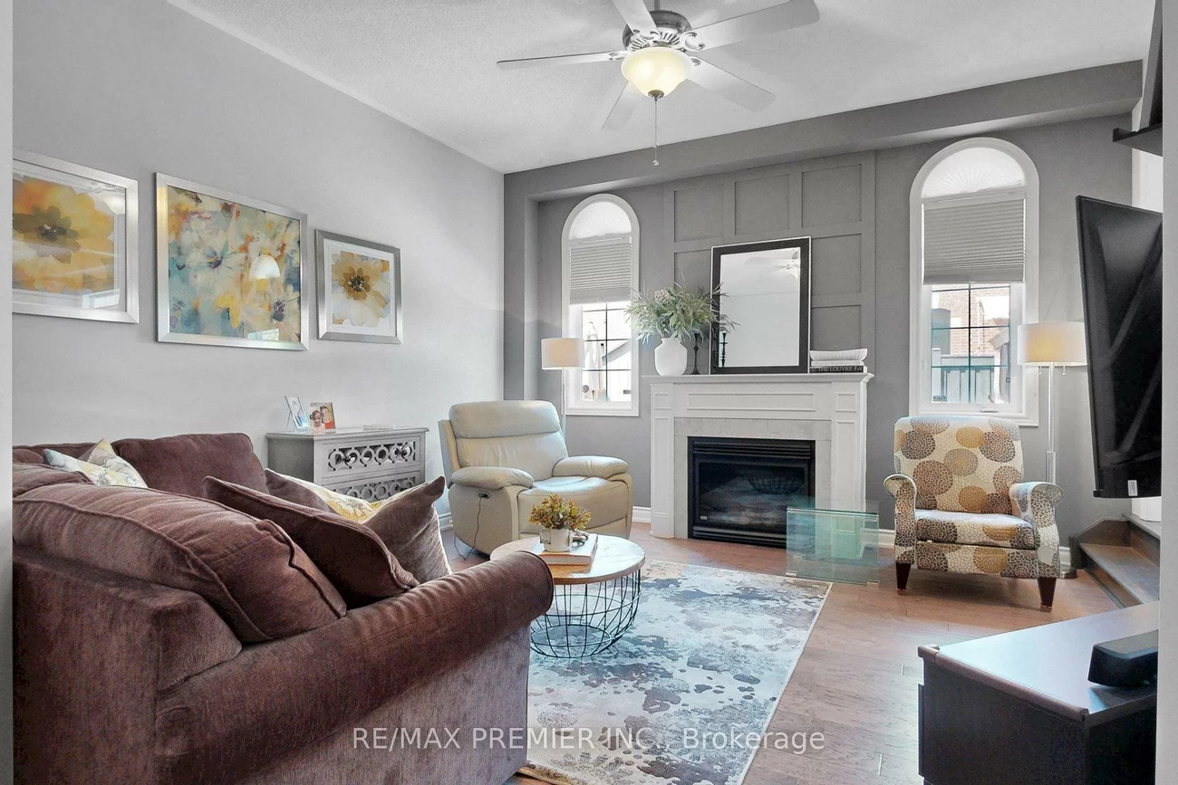 124, Kingsview, Vellore Village, Vaughan