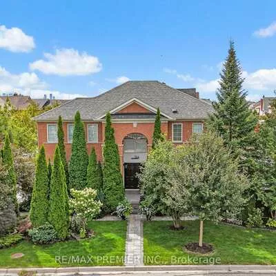 124, Kingsview, Vellore Village, Vaughan