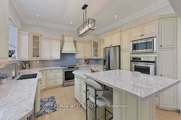 5, Humberview, Islington Woods, Vaughan