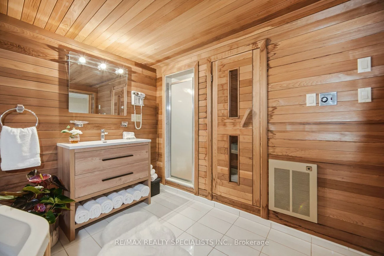 5, Rossmull, Islington Woods, Vaughan