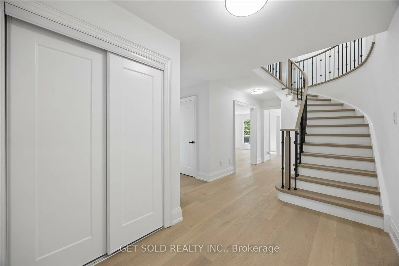 181, Brownridge, Brownridge, Vaughan