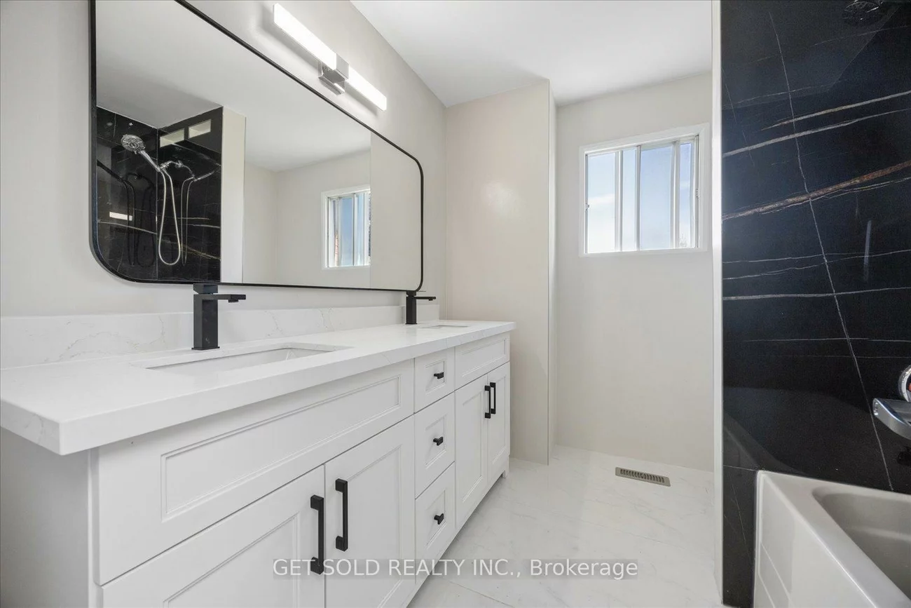 181, Brownridge, Brownridge, Vaughan