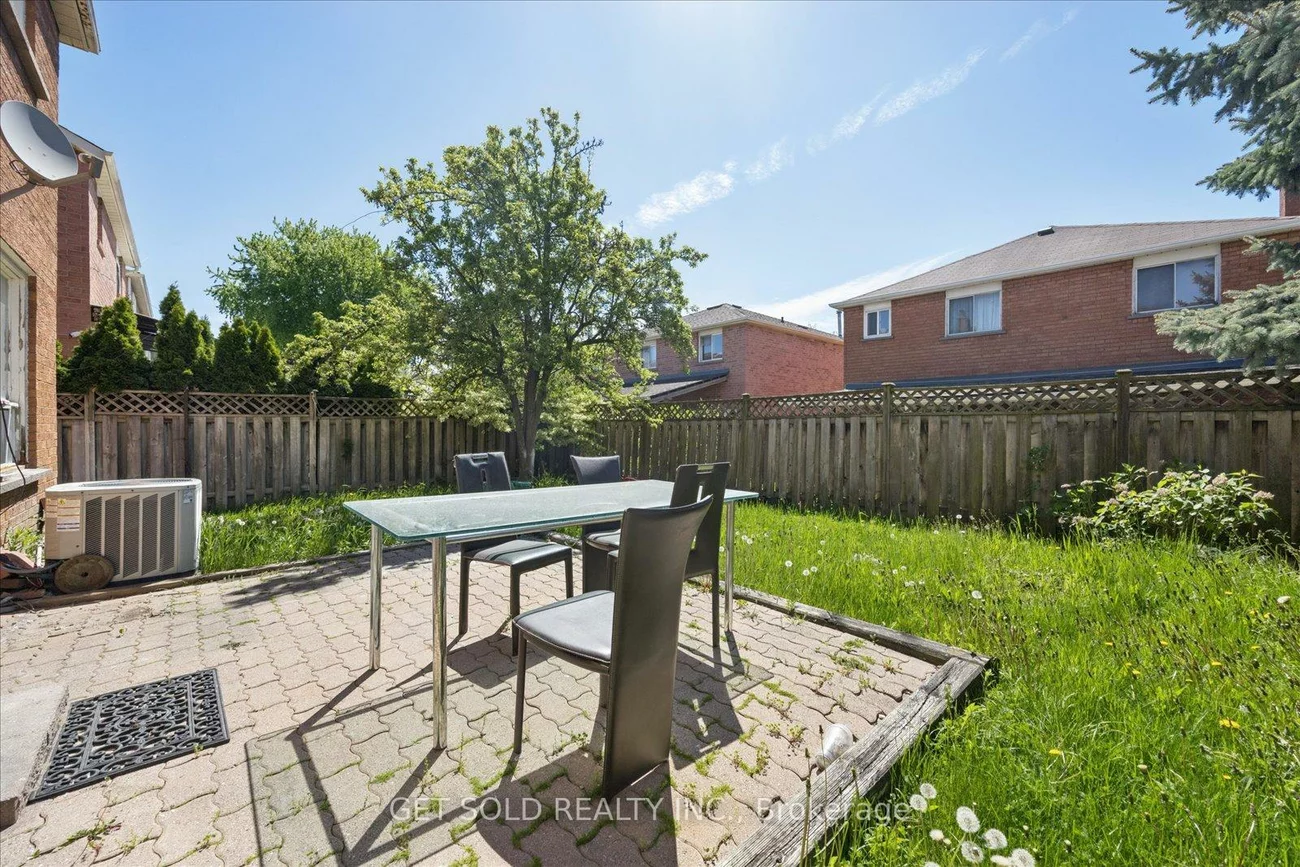181, Brownridge, Brownridge, Vaughan