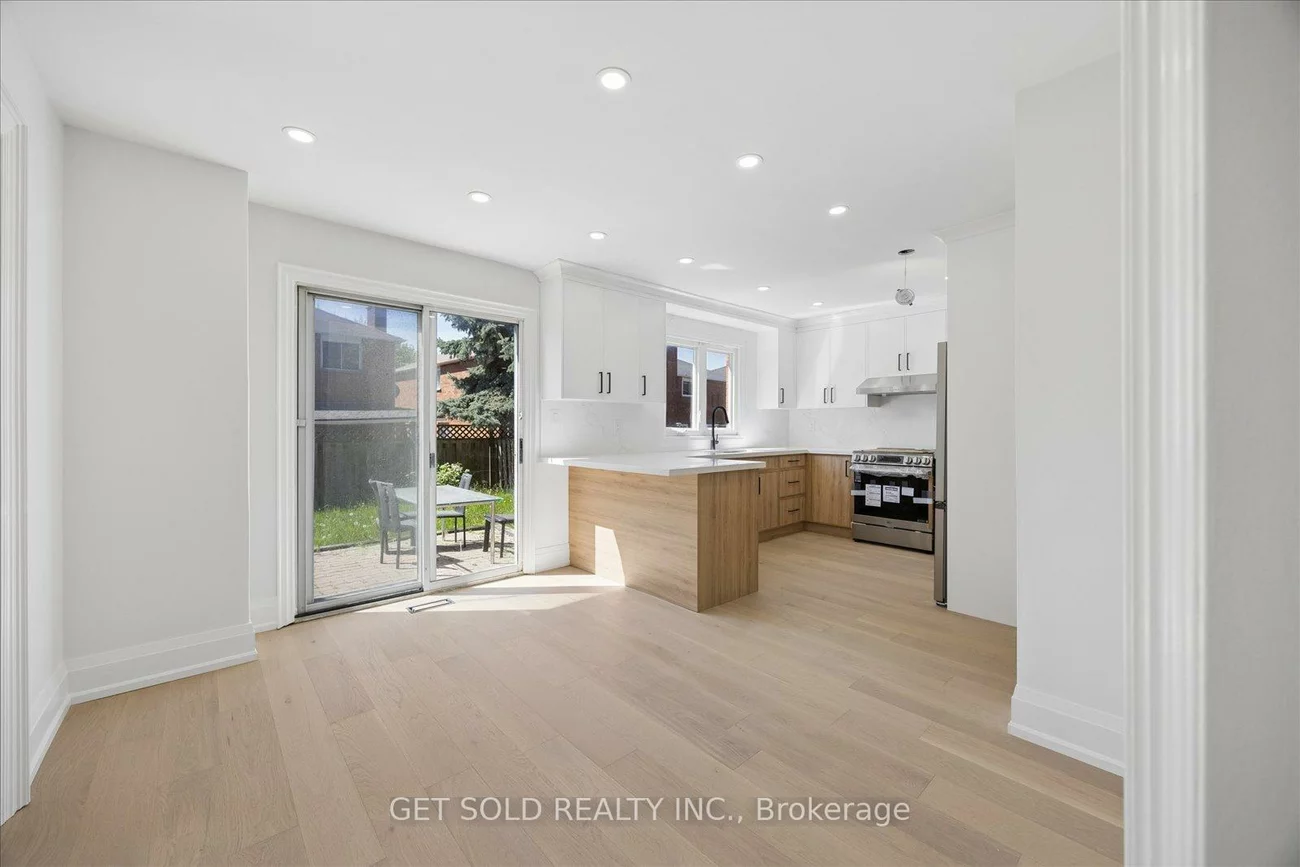 181, Brownridge, Brownridge, Vaughan