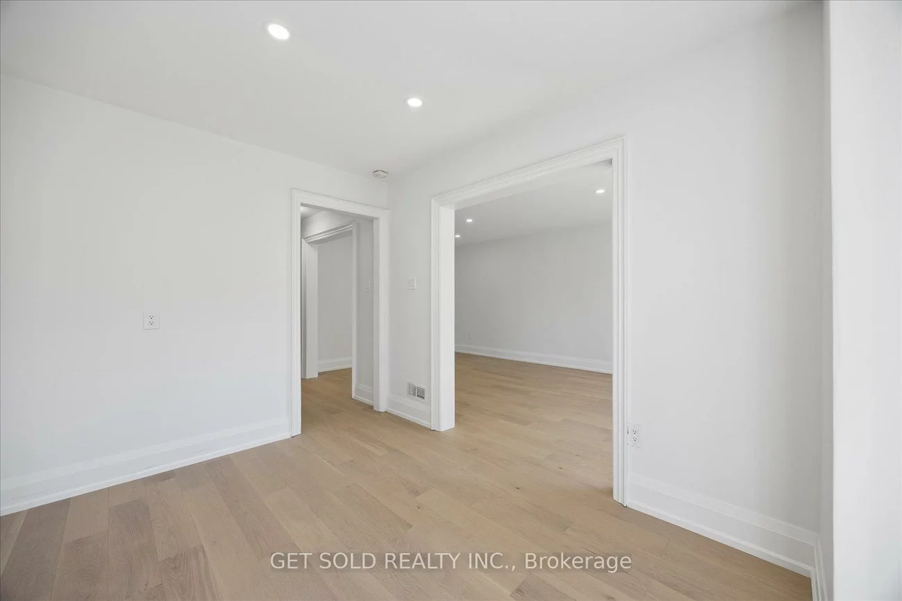 181, Brownridge, Brownridge, Vaughan