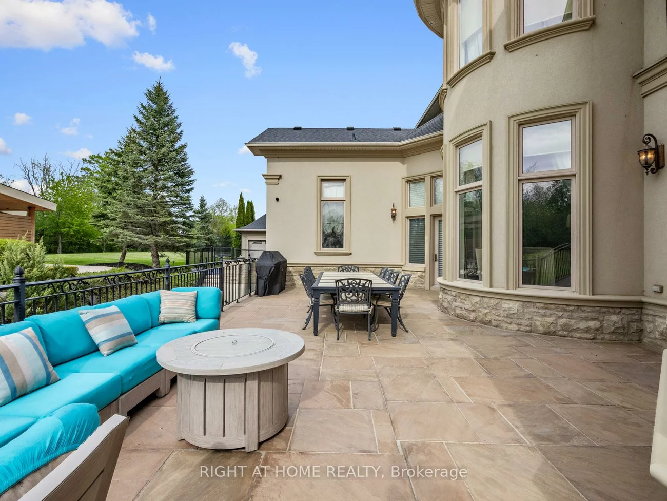 100, Rocmary, Kleinburg, Vaughan