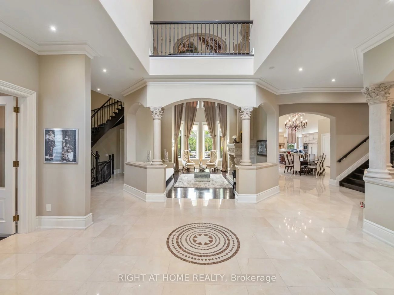 100, Rocmary, Kleinburg, Vaughan