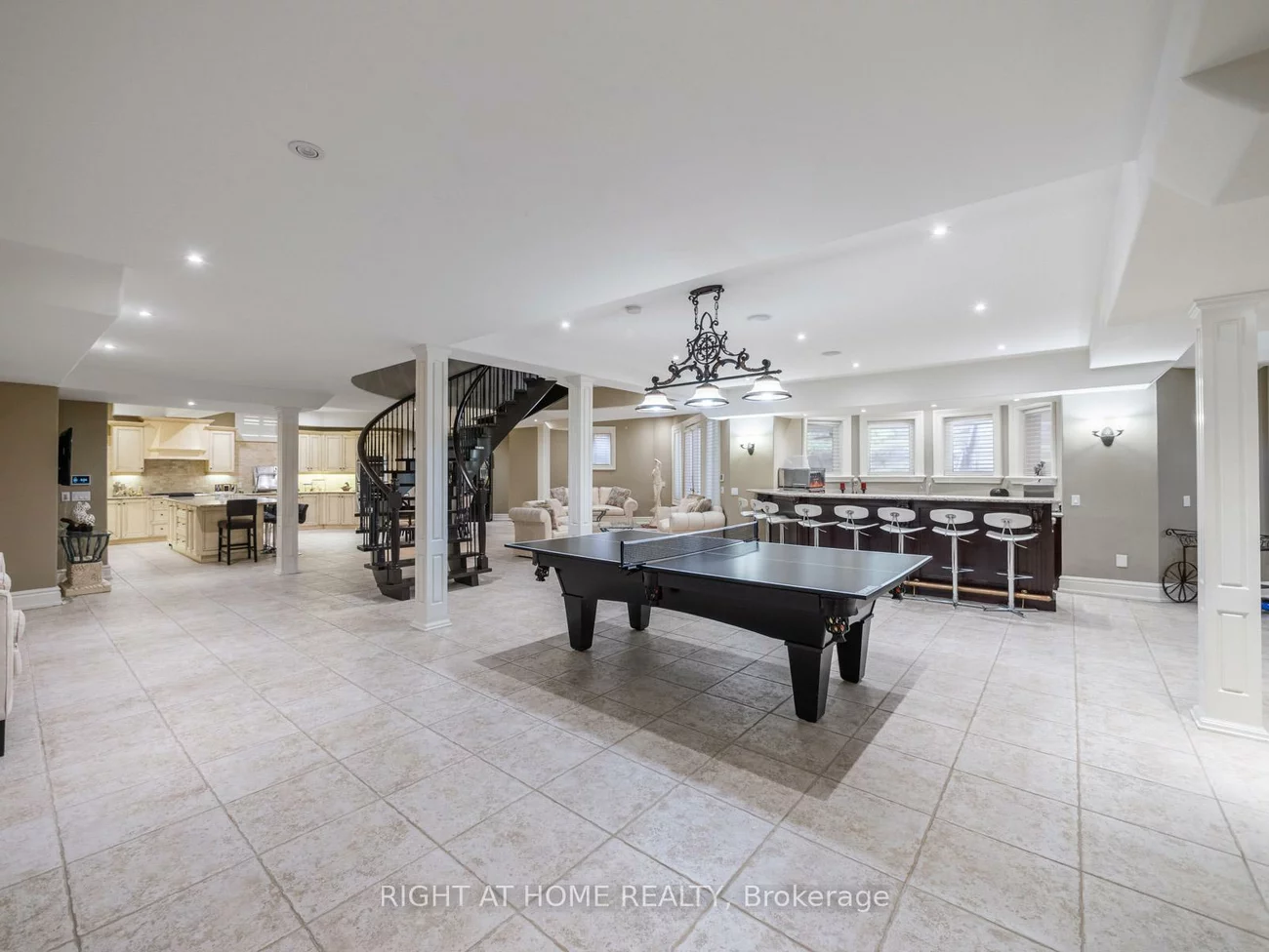 100, Rocmary, Kleinburg, Vaughan