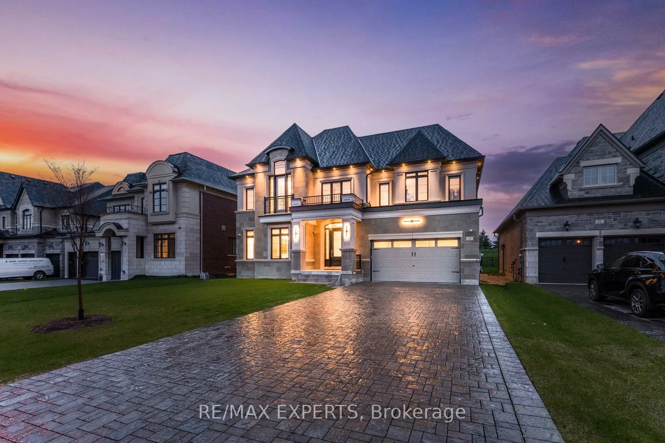 15, Sculpture Garden, Kleinburg, Vaughan