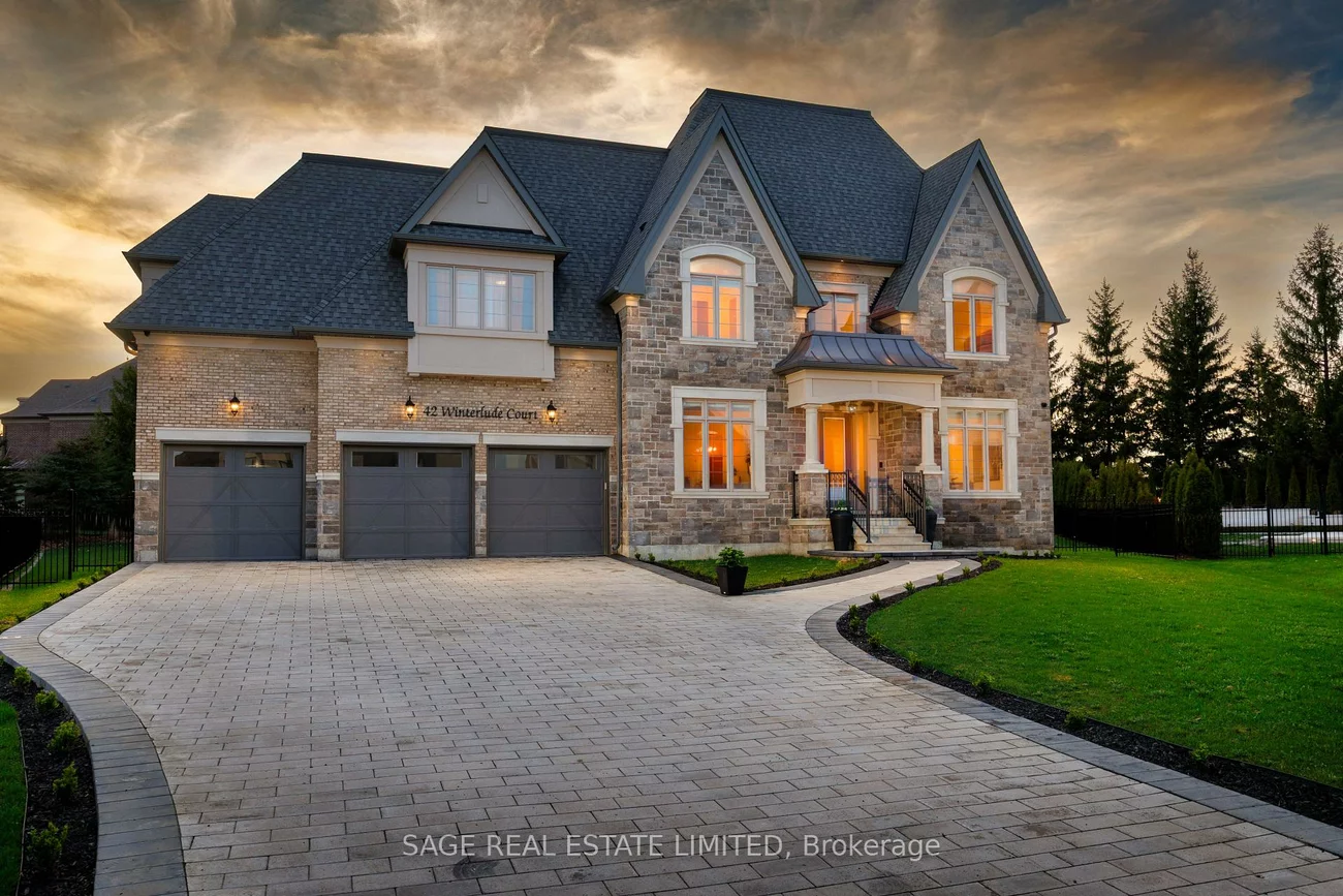 42, Winterlude, Kleinburg, Vaughan
