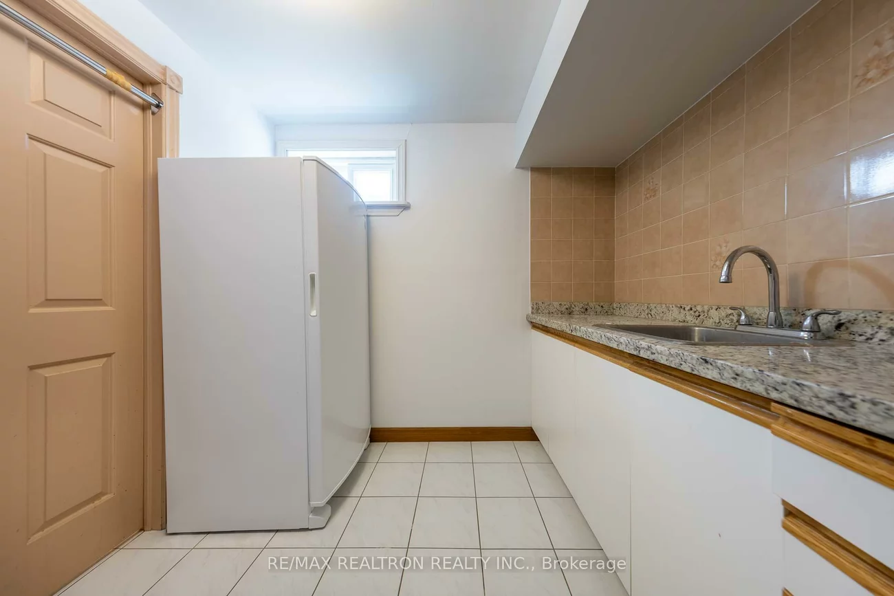 73, Saddle Tree, West Woodbridge, Vaughan