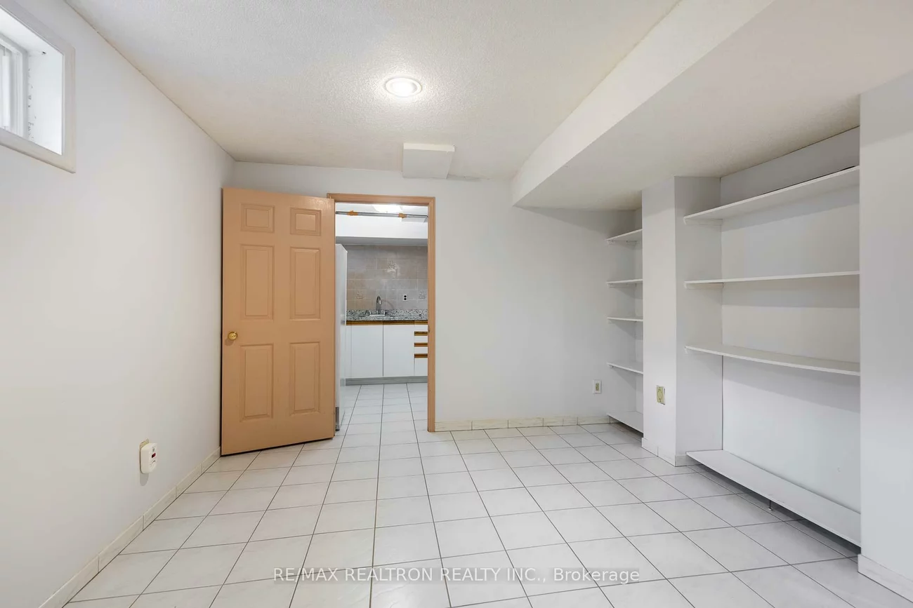 73, Saddle Tree, West Woodbridge, Vaughan