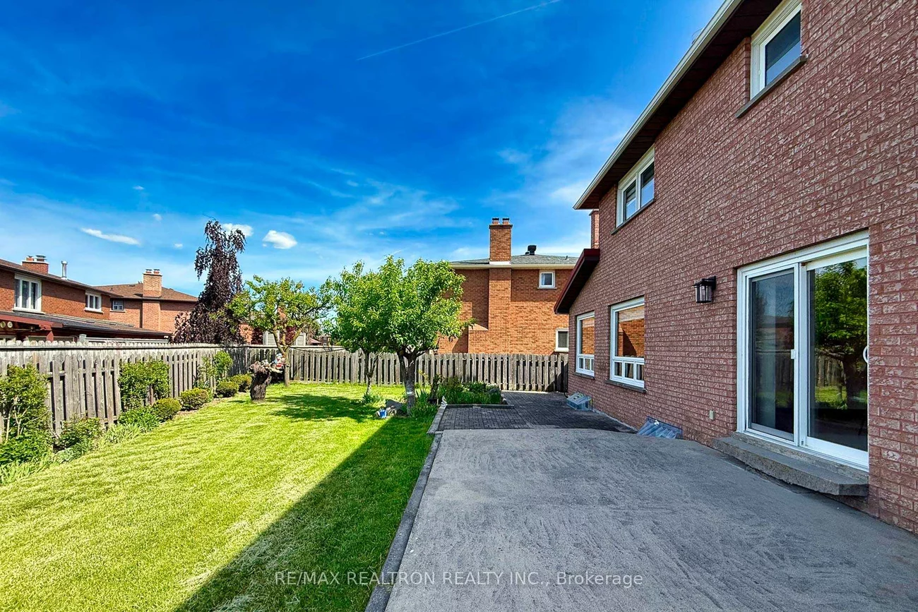 73, Saddle Tree, West Woodbridge, Vaughan