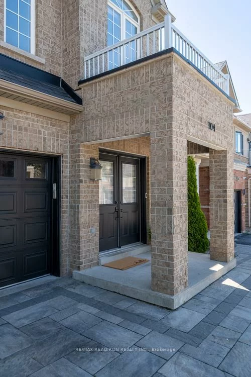 104, White Beach, Patterson, Vaughan