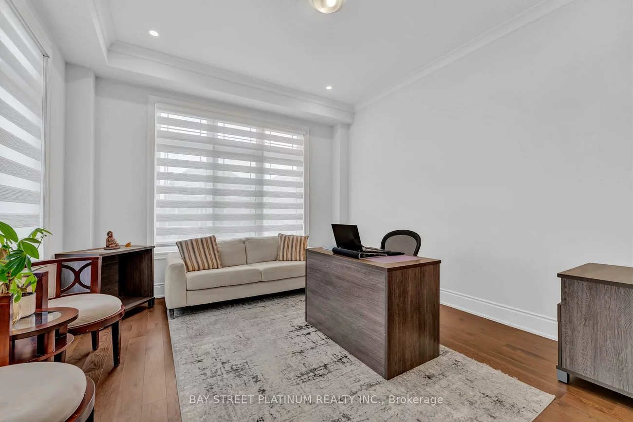 18, Woodgate Pines, Kleinburg, Vaughan