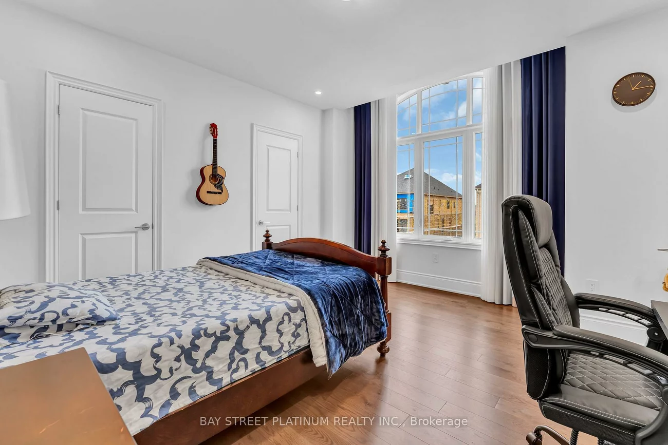 18, Woodgate Pines, Kleinburg, Vaughan