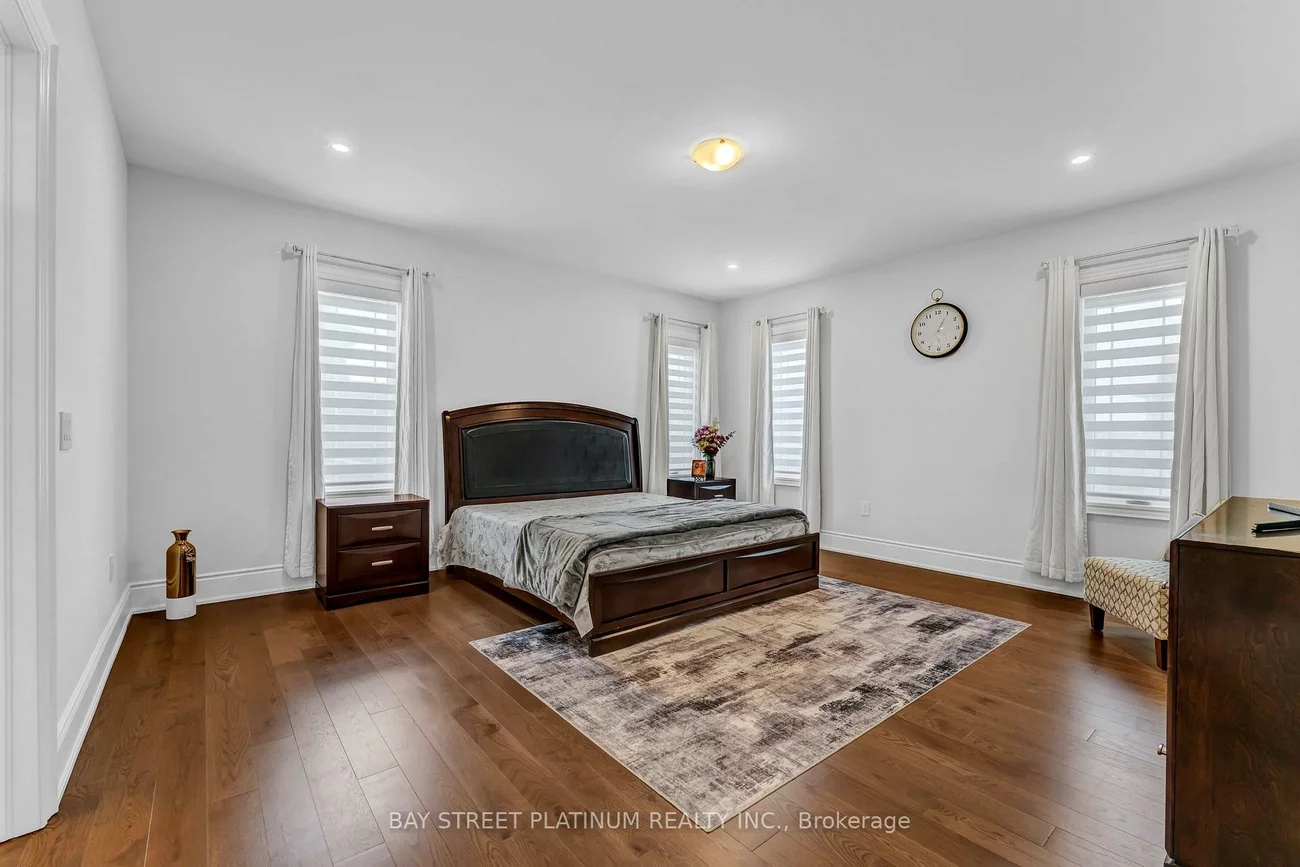 18, Woodgate Pines, Kleinburg, Vaughan