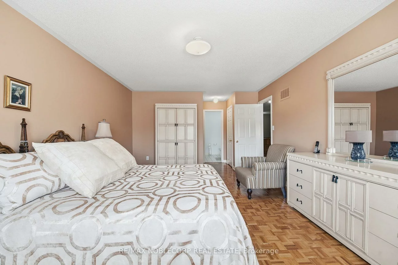 67, Forest Fountain, Sonoma Heights, Vaughan