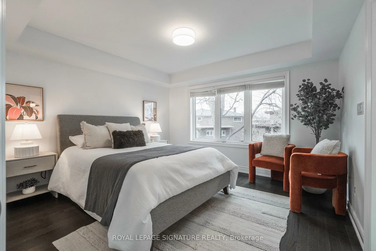 14, Queen Mary, East Woodbridge, Vaughan