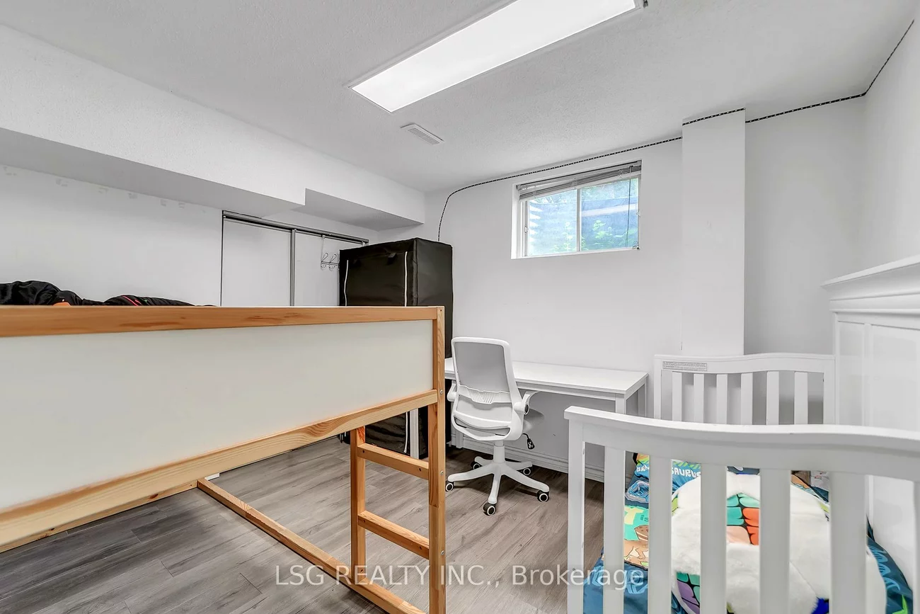 629, York Hill, Crestwood-Springfarm-Yorkhill, Vaughan