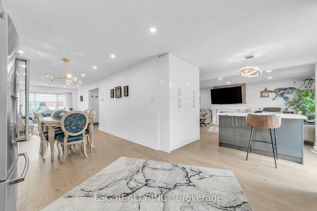 629, York Hill, Crestwood-Springfarm-Yorkhill, Vaughan