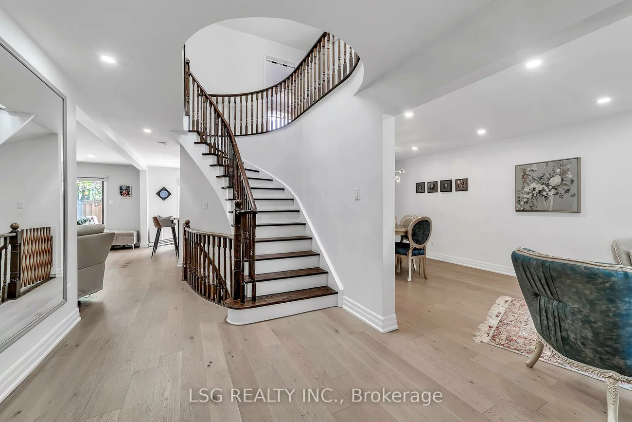 629, York Hill, Crestwood-Springfarm-Yorkhill, Vaughan