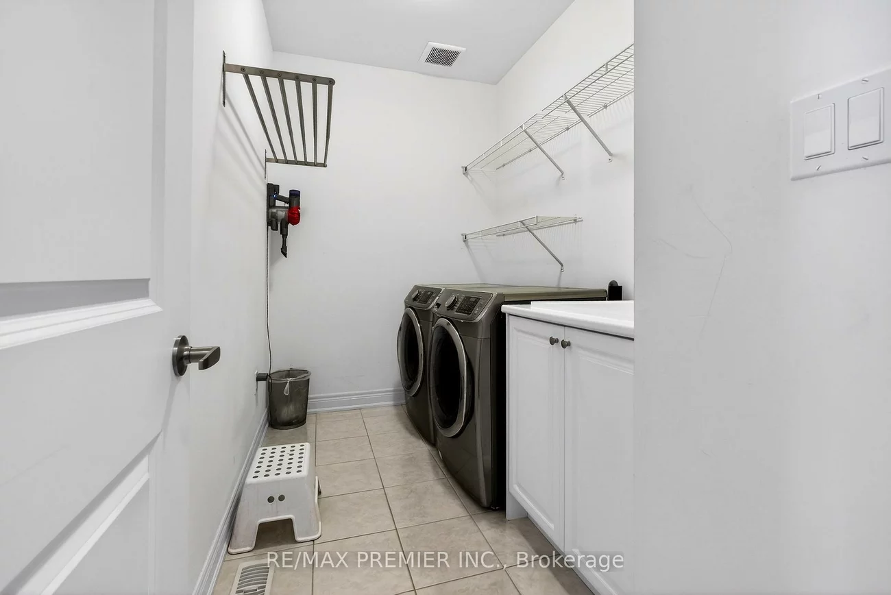66, Red Tree, Kleinburg, Vaughan