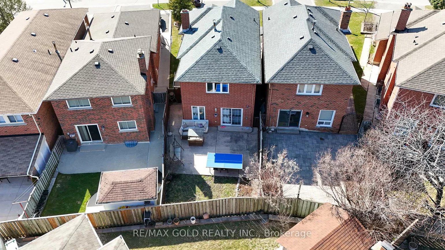 115, Misty Meadow, East Woodbridge, Vaughan