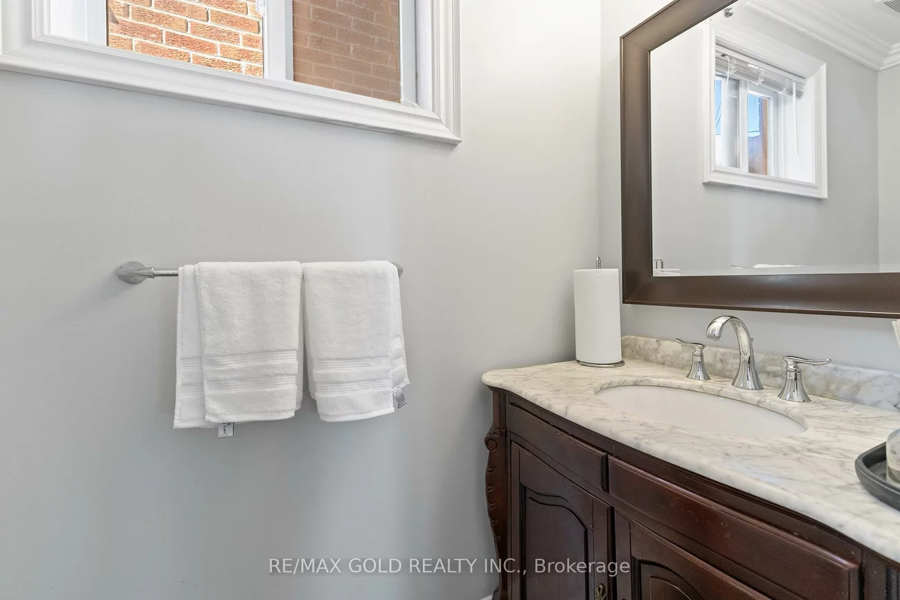 115, Misty Meadow, East Woodbridge, Vaughan
