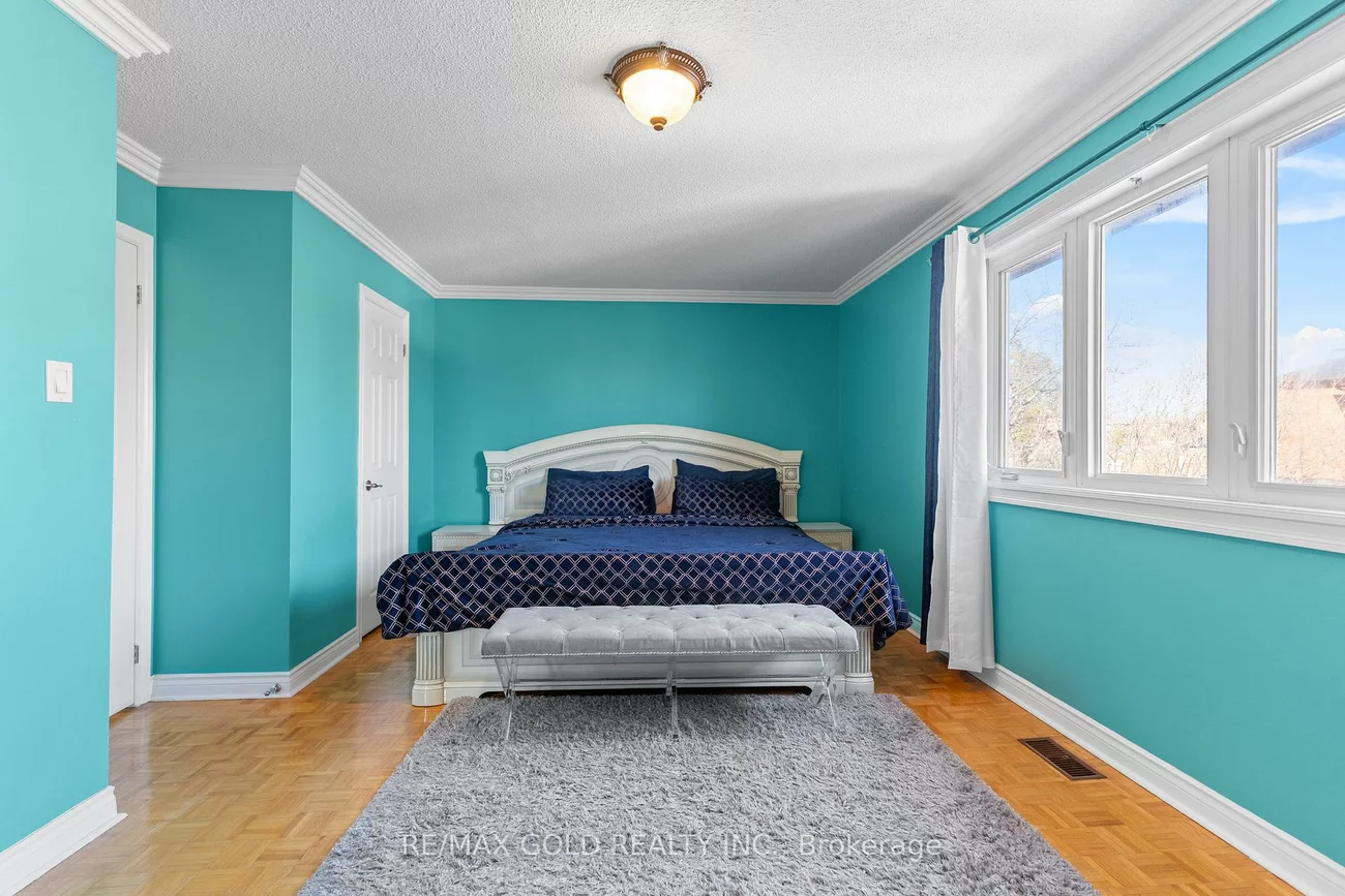 115, Misty Meadow, East Woodbridge, Vaughan