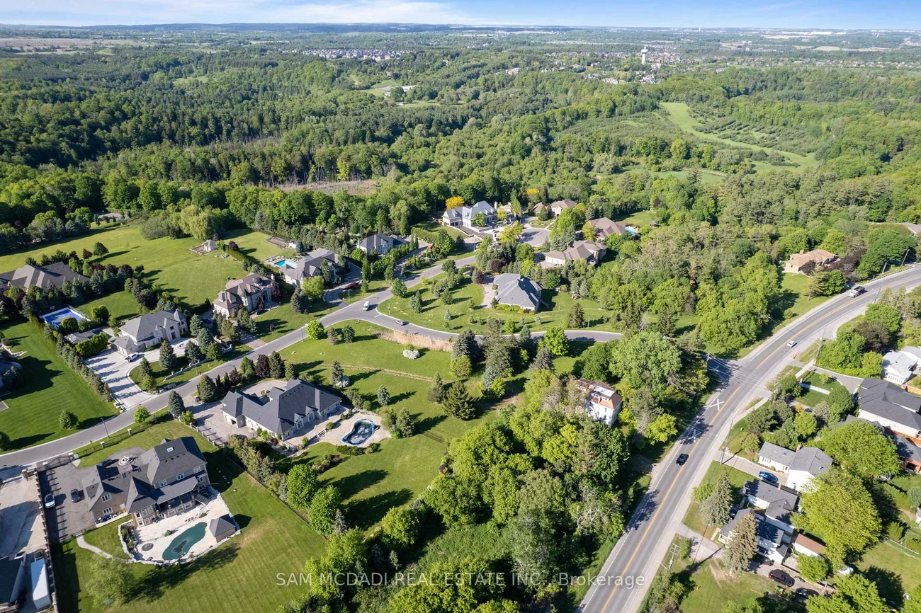 10, Richard Lovat, Kleinburg, Vaughan