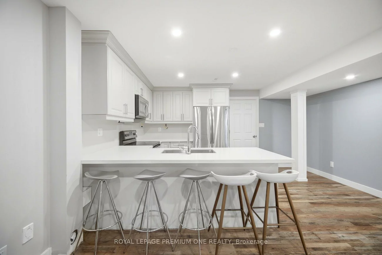 95, Retreat, Vellore Village, Vaughan