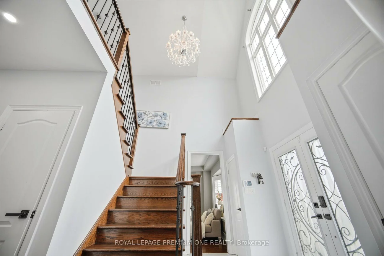 95, Retreat, Vellore Village, Vaughan